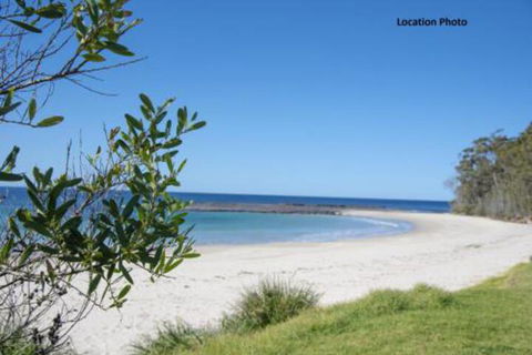 Mitchell Pde 71 Mollymook - Northern Rivers Accommodation 0