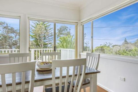 Mitchell Pde 71 Mollymook - Northern Rivers Accommodation 6