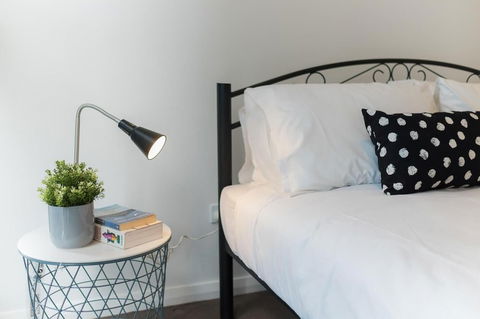 Magdalene Wolli Crk 5.10 - Northern Rivers Accommodation 0