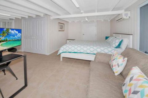 Studio 258 On Lake - Northern Rivers Accommodation 4