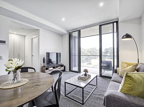 CANBERRA CHIC Hosted By LAbode - Northern Rivers Accommodation 6