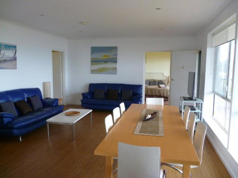 Blue Wren Beach House - Northern Rivers Accommodation 7