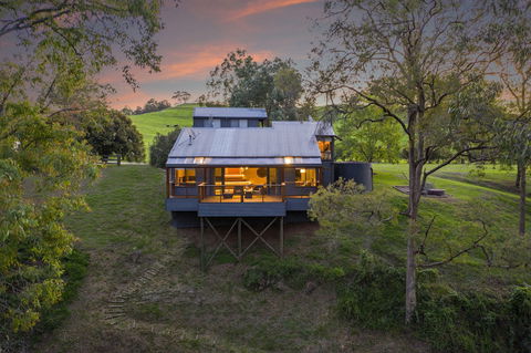 The Edge Villa - Northern Rivers Accommodation 1