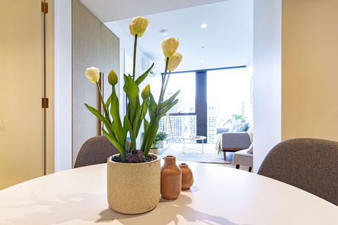 Urban Rest - Collins St CBD - Northern Rivers Accommodation 2