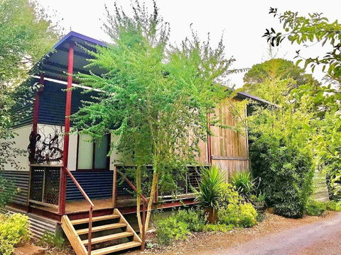 Sutton Spring Art Retreats - Northern Rivers Accommodation 1