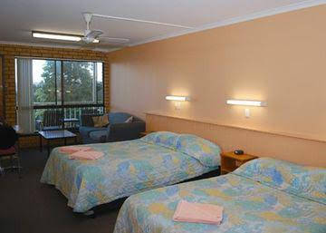 ECONO LODGE BAYVIEW - Northern Rivers Accommodation 2