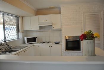Beachside Grove - Northern Rivers Accommodation 2