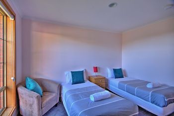 Freycinet Villa 1 - Northern Rivers Accommodation 6