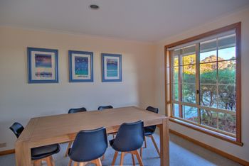Freycinet Villa 2 - Northern Rivers Accommodation 3
