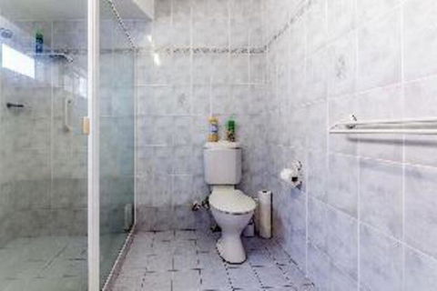 Laman Lodge Unit 3 15 Laman Street - Northern Rivers Accommodation 2