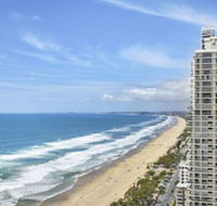 Oceanfront in Surfers Paradise Retreat - Northern Rivers Accommodation