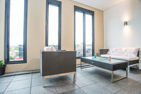 Oud Wood Apartment - Northern Rivers Accommodation 3