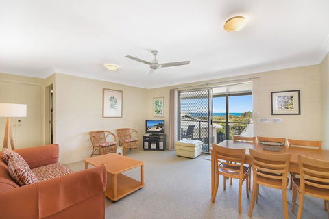 Unit 3 At 4 Pelican Street, Peregian Beach, Noosa Shire - Northern Rivers Accommodation 4