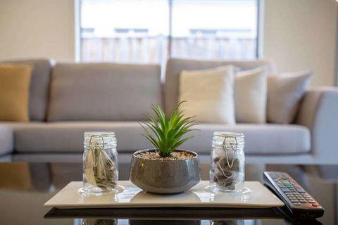 Lightful Charming House With Free Parking - Northern Rivers Accommodation 3