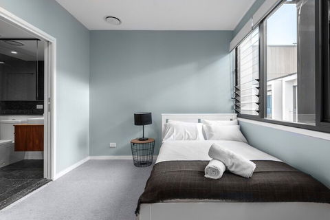 Manhattan Terrace House - Northern Rivers Accommodation 7