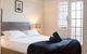 2 Bedroom Gorgeous Art Deco Classic Near CBD - thumb 1