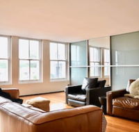 New York Loft Style Flat in Surry Hills - Northern Rivers Accommodation