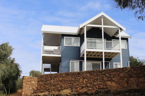 Flinders View Beach House - Northern Rivers Accommodation 0