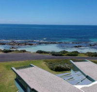 Boathouse nearly in the water  wonderful views - Northern Rivers Accommodation
