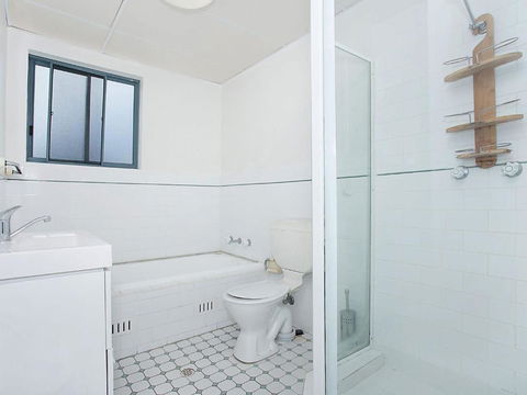 Ocean Palms Unit 2 The Entrance NSW - Northern Rivers Accommodation 1