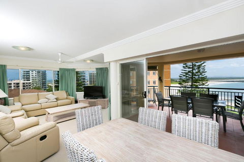 Whitesands Unit 402 34 38 North Street - Northern Rivers Accommodation 5