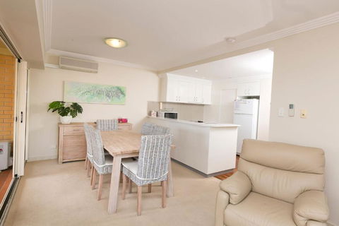 Whitesands Unit 402 34 38 North Street - Northern Rivers Accommodation 6