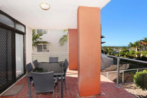 Unit 2 Cooltoro Court 7 Frank Street Coolum Beach 400 BOND LINEN INCLUDED - Northern Rivers Accommodation 5