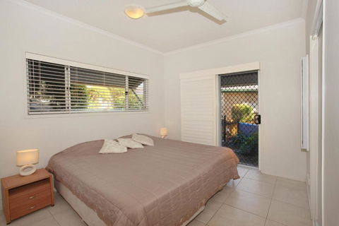 Unit 2 On The Park Coolum Beach - Northern Rivers Accommodation 6