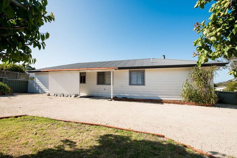 Chillax - Northern Rivers Accommodation 4