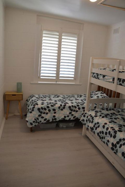 Bay Breeze Cottage - Northern Rivers Accommodation 5
