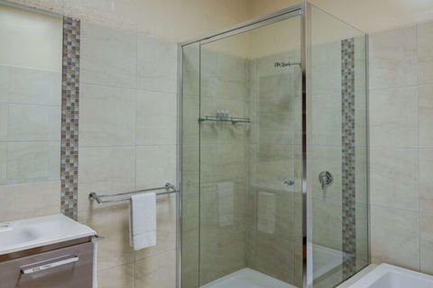 Harbour Lights - Northern Rivers Accommodation 3