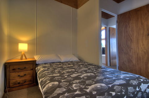 Freycinet Beachfront Retreat - Northern Rivers Accommodation 3