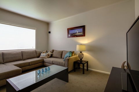 Reardon Place - Northern Rivers Accommodation 0