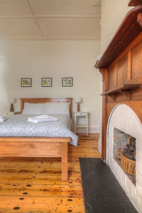 Youngs Cottage Circa: 1861 - Northern Rivers Accommodation 6
