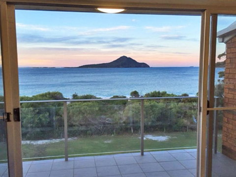 11 Luskin Lodge 29 Weatherly Close Stunning Water Views - Northern Rivers Accommodation 3