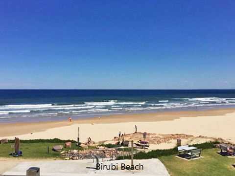 Relax At Pacific 1 / 26 Pacific Avenue Private Duplex With Enclosed Yard - Northern Rivers Accommodation 5