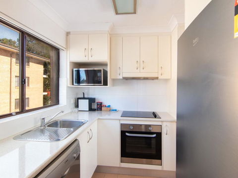 Villa Capri 3 Just A Hop Skip & Jump To Bowling Club - Northern Rivers Accommodation 2