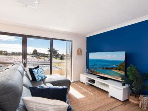 Villa Capri 3 Just A Hop Skip & Jump To Bowling Club - Northern Rivers Accommodation 6