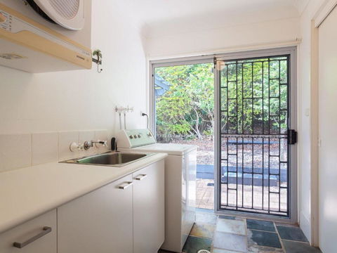 Serenity 7 Mulloway Place Peaceful House With Air Con Netflix & WIFI - Northern Rivers Accommodation 5
