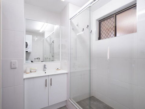 Golden Shores U7 21 Landsborough Parade - Northern Rivers Accommodation 2