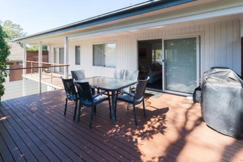 Thurlow Beach House With Pool Stroll To CBD & Dutchies Beach - Northern Rivers Accommodation 5