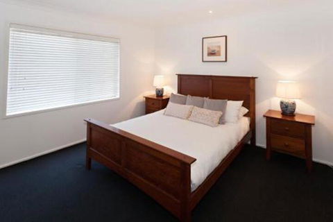 Thurlow Beach House With Pool Stroll To CBD & Dutchies Beach - Northern Rivers Accommodation 2