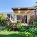 METRES TO THE BEACH MORNINGTON - Northern Rivers Accommodation 0