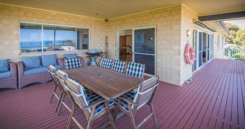 Seaclusion 8 View Court Carrickalinga - Northern Rivers Accommodation 2