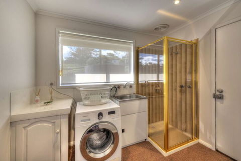 Stones Throw - Northern Rivers Accommodation 5