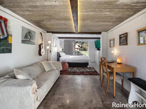 White Beach Studio 42a Ash Street - Northern Rivers Accommodation 5