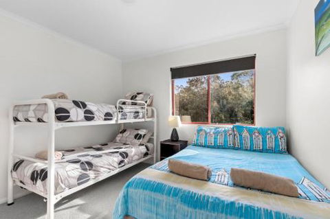 Fathoms Apartment 18 / 1a Mitchell Pde All Linen Provided - Northern Rivers Accommodation 6