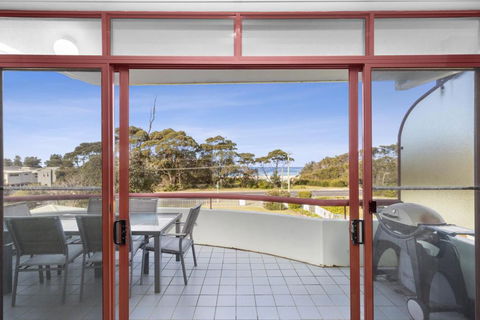 Fathoms Apartment 18 / 1a Mitchell Pde All Linen Provided - Northern Rivers Accommodation 2
