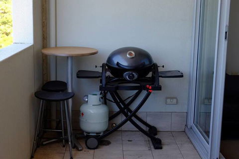 Spacious One Bedroom Apartment With Large Balcony - Northern Rivers Accommodation 6