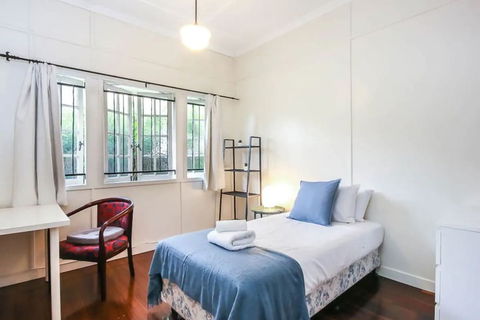 Quiet 3 Bedroom House In Albion With Parking - Northern Rivers Accommodation 4